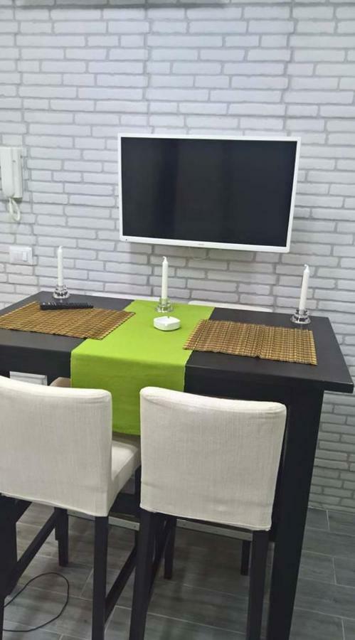 نابولي Apartment Fabrizio المظهر الخارجي الصورة